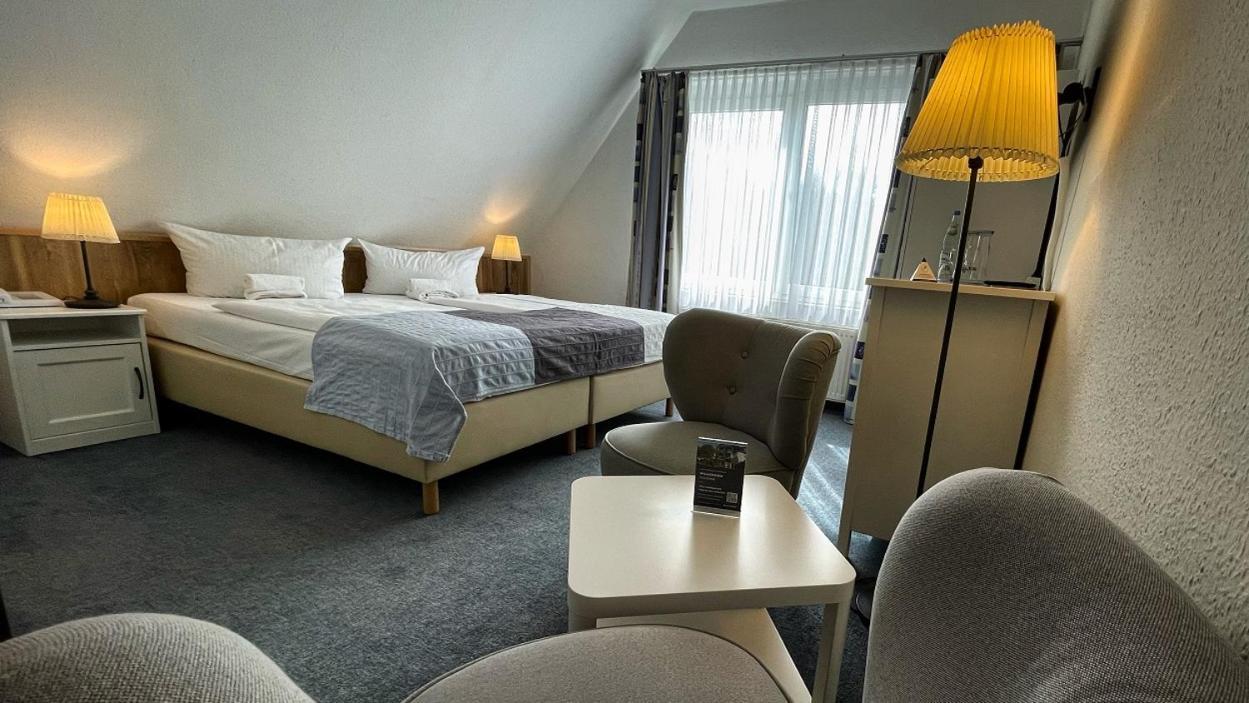 Hotel & Restaurant Seebruecke Цингст Экстерьер фото